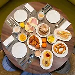 Maison Turenne 4*