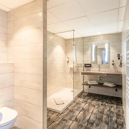 Otel Maison Turenne 4*