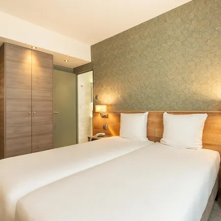 Maison Turenne Hotel 4*