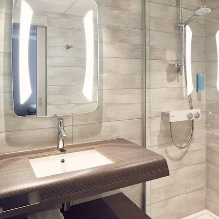 Otel Maison Turenne 4*