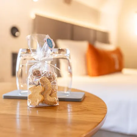 Maison Turenne Hotel