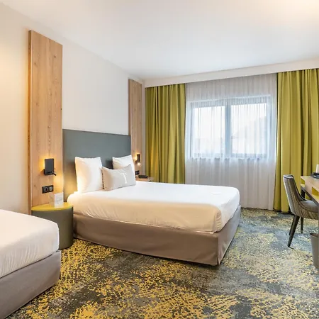 Maison Turenne Hotel 4*