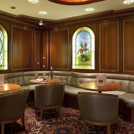 Maison Turenne Отель 3*