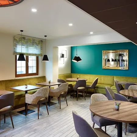Отель Maison Turenne 3*
