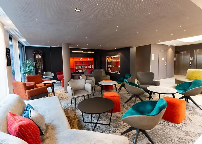 מלון Maison Turenne 4*