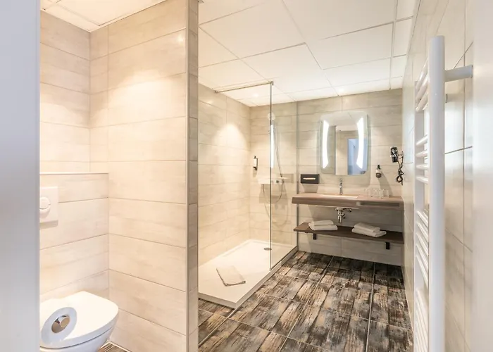 מלון Maison Turenne 4*