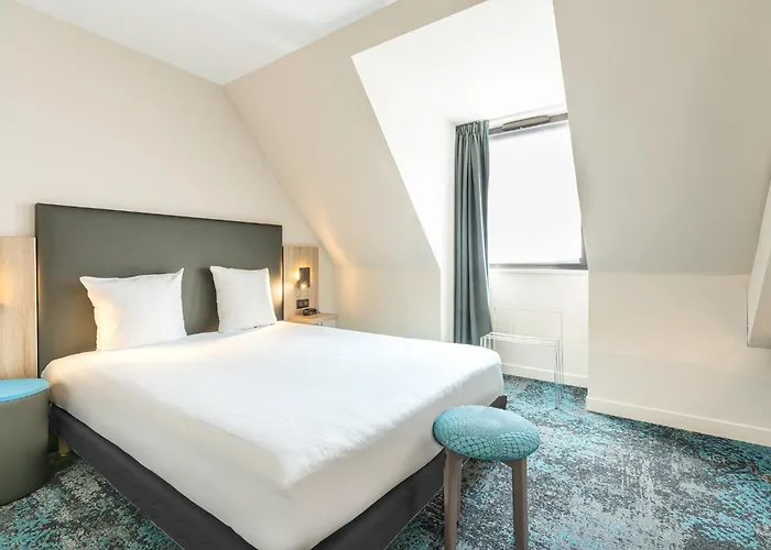 Maison Turenne מלון 4*