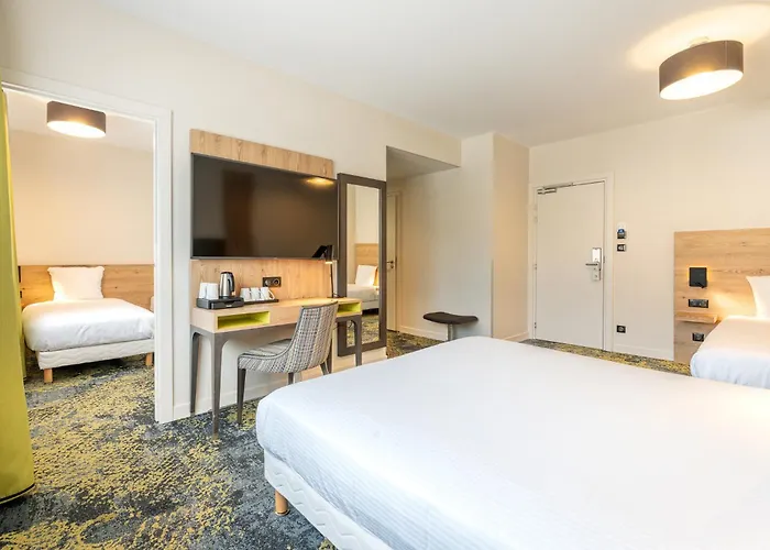 Maison Turenne מלון