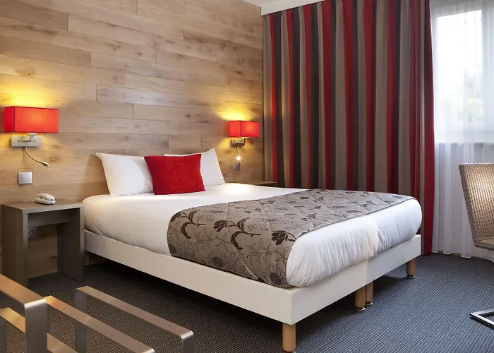 Hotel Maison Turenne 4*