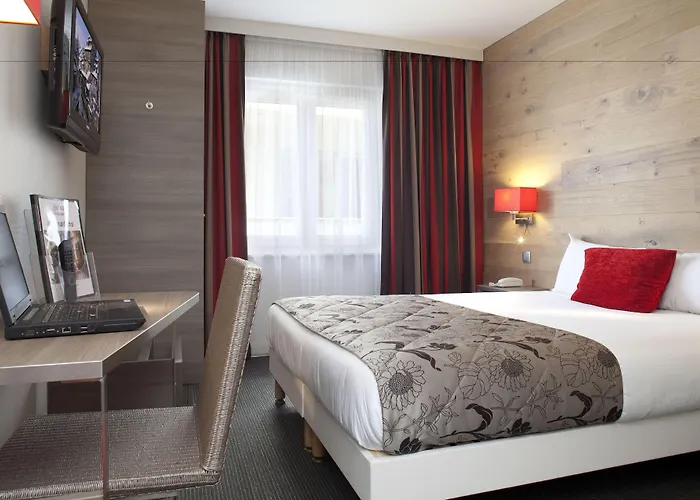 Maison Turenne Hotel 4*