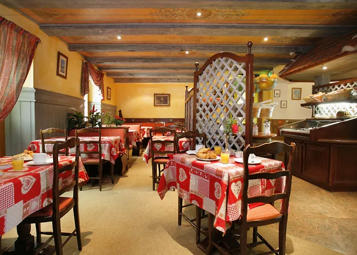 Maison Turenne מלון